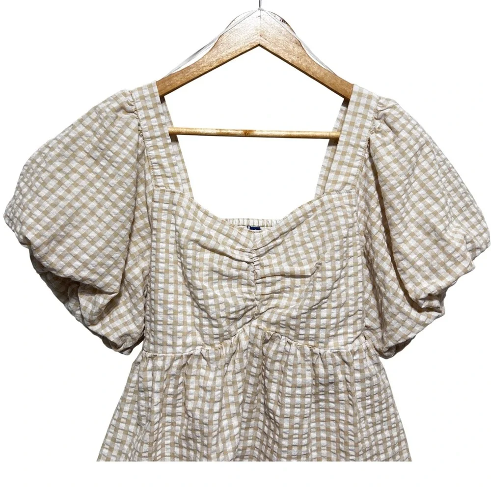 Old Navy Women Cottage Gingham Peplum Top L Tan\ Smocked‎ Milkmaid Puff Sleeve